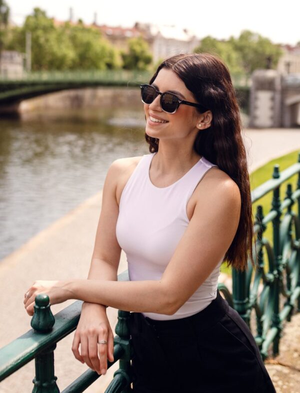 Vuch Elea V Black - Image 2
